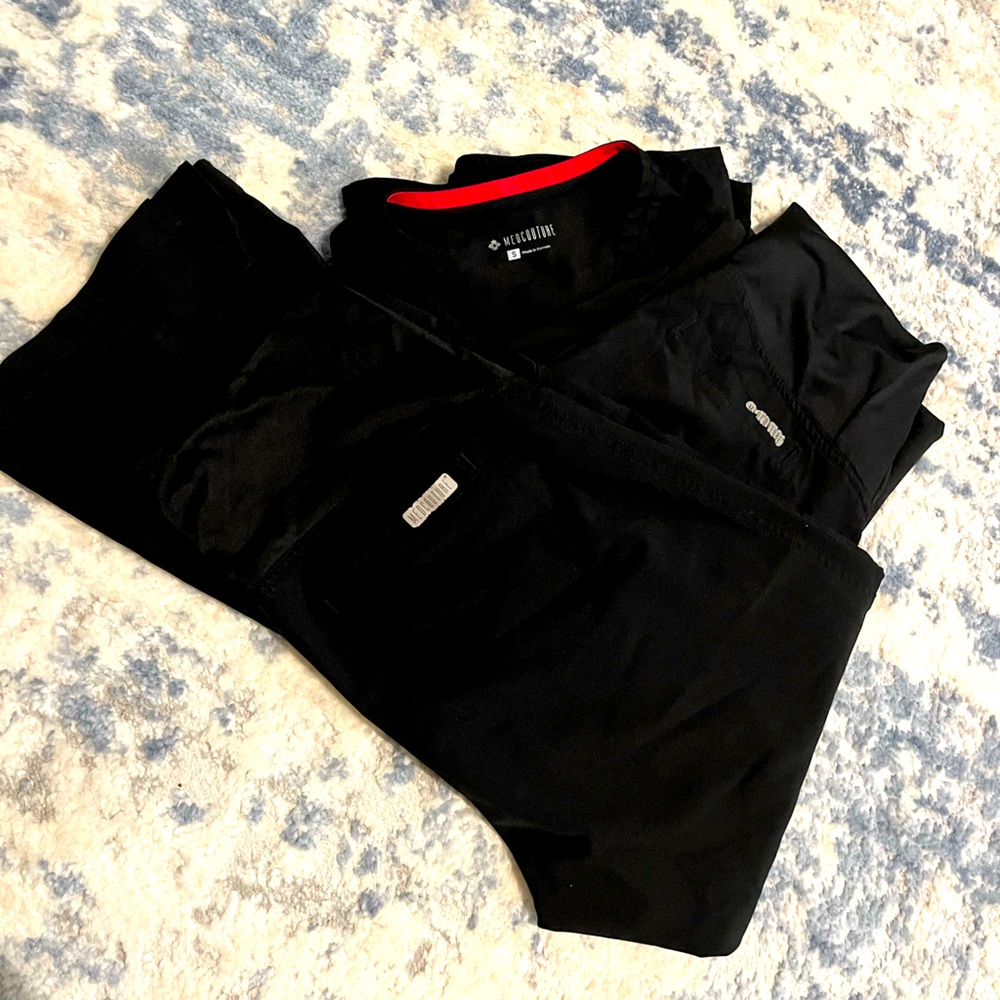 Maternity scrubs bundle